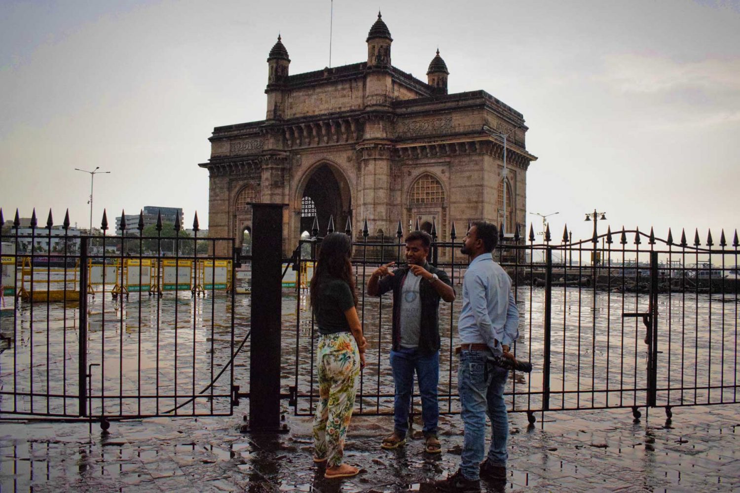 Colaba Mumbai Walking Tour | Reality Tours and Travels