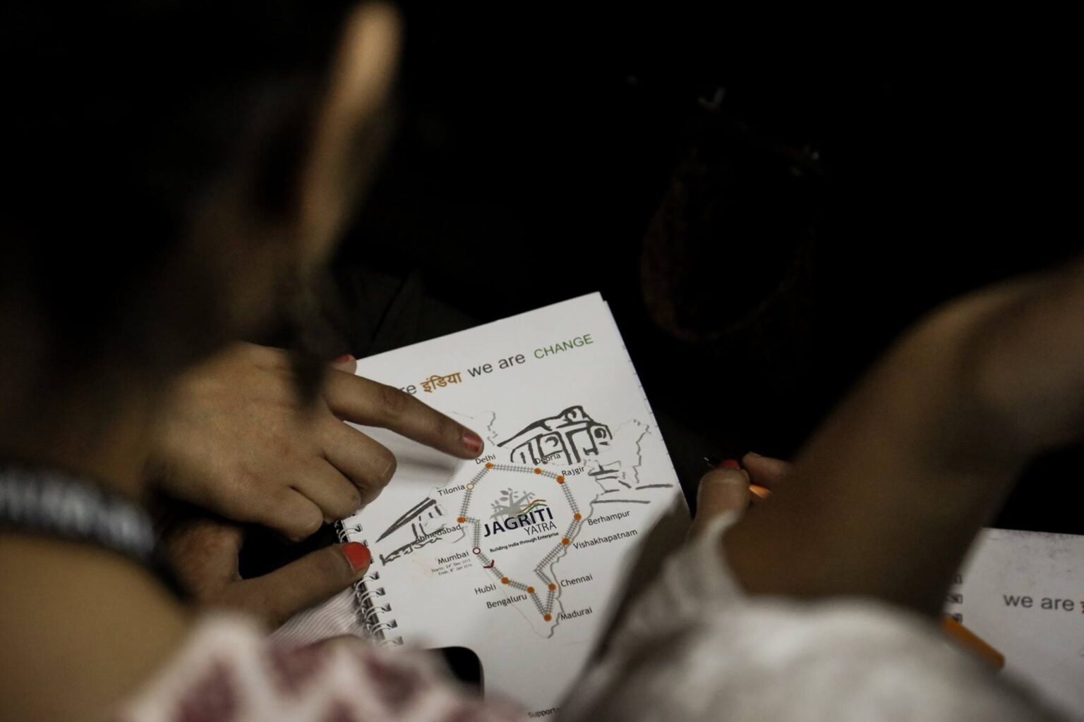 banner image for our blog - Life Lessons From an 8,000 Kilometre Train Journey Around India