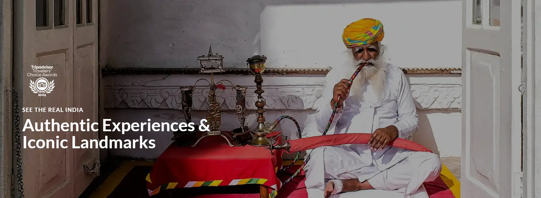 banner for authentic experiences and iconic landmarks